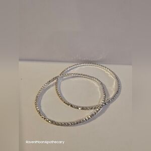 3/15$ B7ndle Deal New Womens Elastic Bracelet Rhinestone Wrist Bracelet 2 count